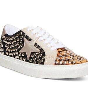 Steve Madden Studded Star Women's Sneakers